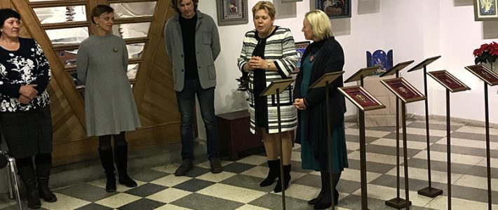 Jūratės ir Manto Mikulevičių paroda „Pasaulių pajautos“